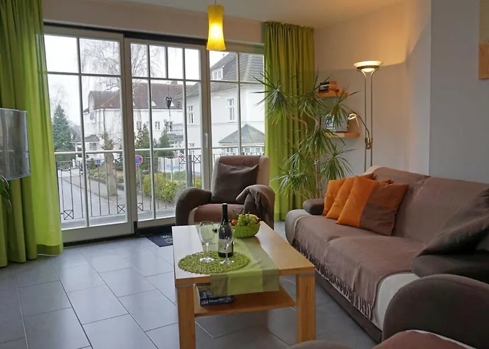 _duenen Vis A_ Vis_ _ Lejlighed *